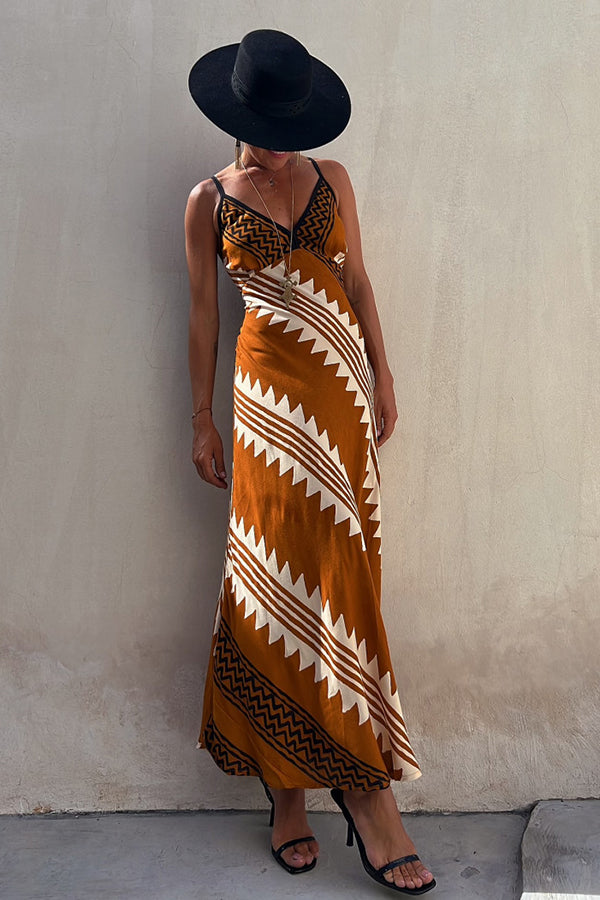 Geometric Print Spaghetti Strap V-Neck Smocked Back Midi Dress