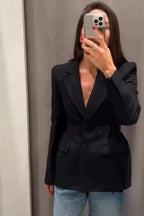Elegant Fitted Single-Button Blazer