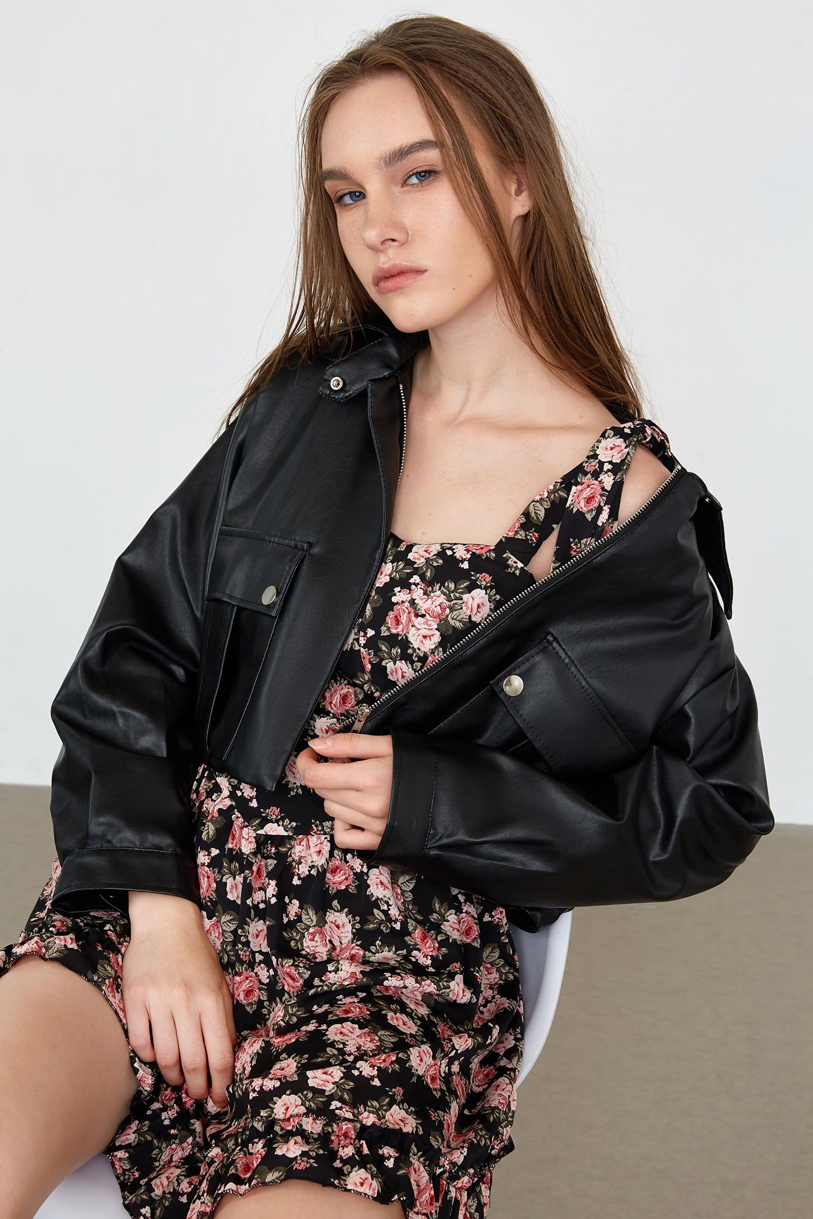 Floral Print Tie Shoulder Ruffle Hem Mini Dress