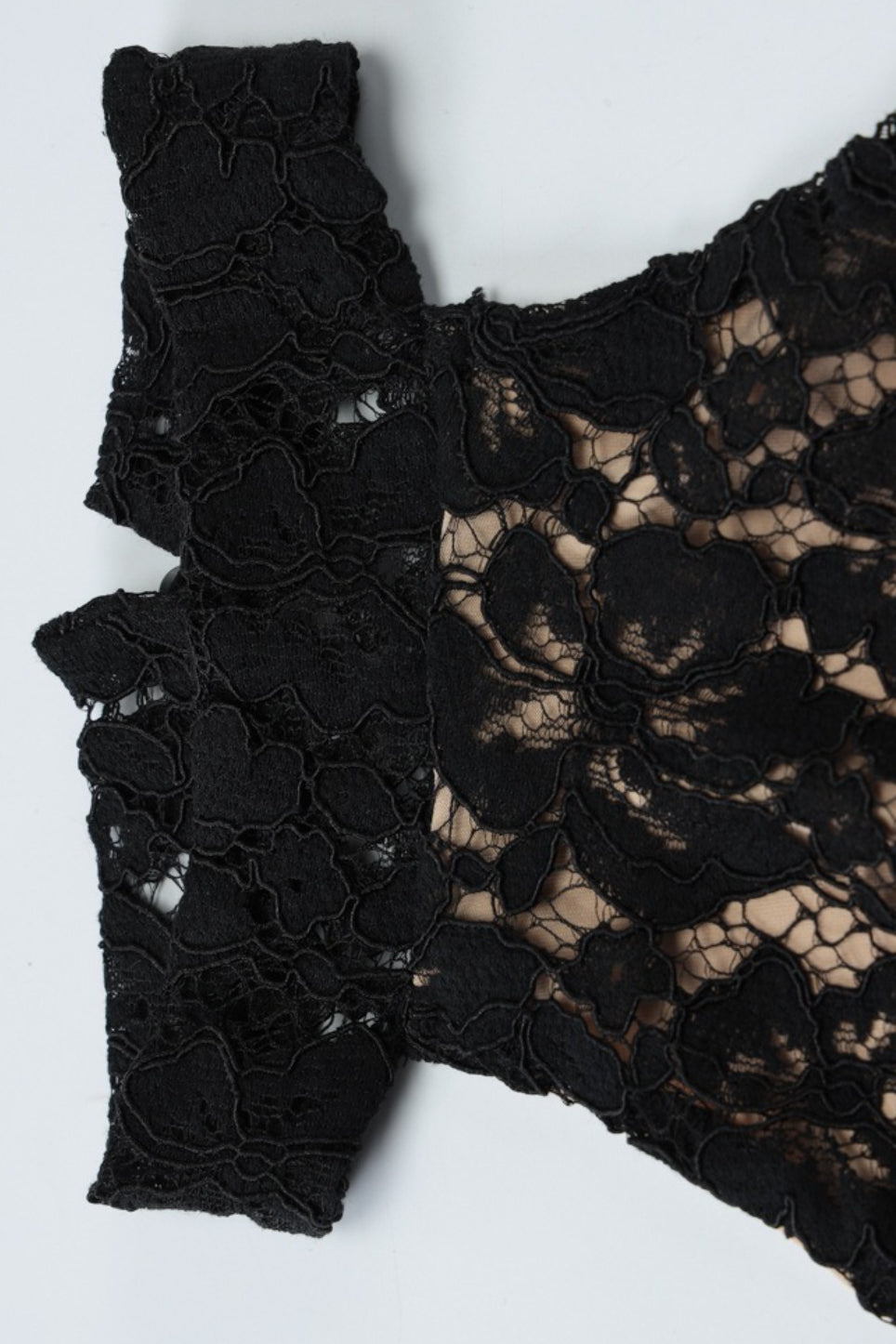 Halter Lace Collar Floral Lace Panel Ruched Bodycon Maxi Dress