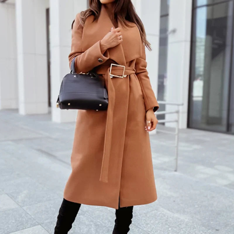 | Minimalist winter coat