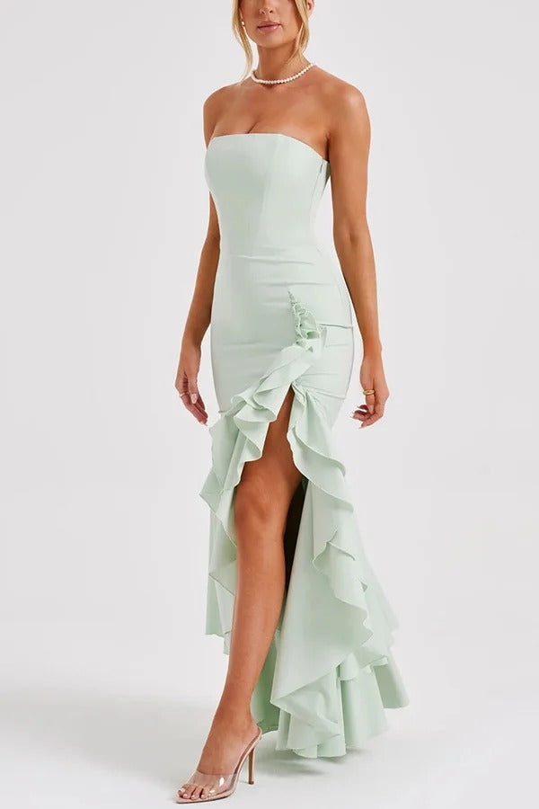 Lindsay Exclusive Off Shoulder Maxi Dress with a Slim Fit and Irregular Hem Elevated Occasion Wear