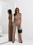 Solid color irregular suit
