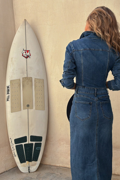 Denim Button Front Patch Pocket Center Slit Long Sleeve Midi Dress