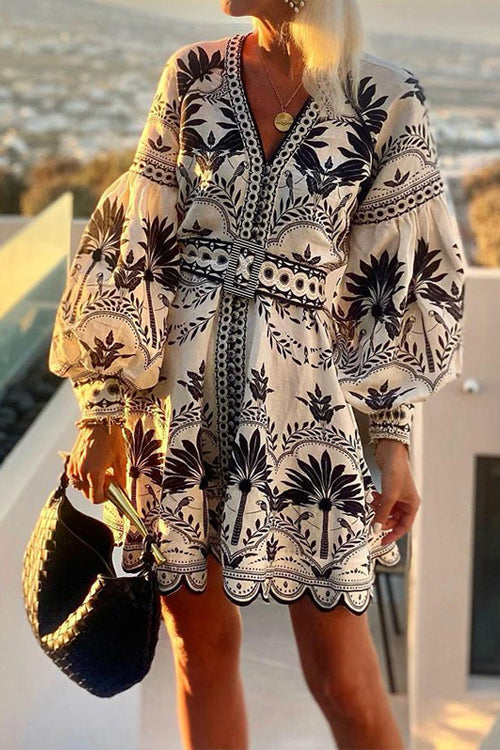 Tropical Botanical Print Puff Sleeve Belted Scalloped Hem Mini Dress
