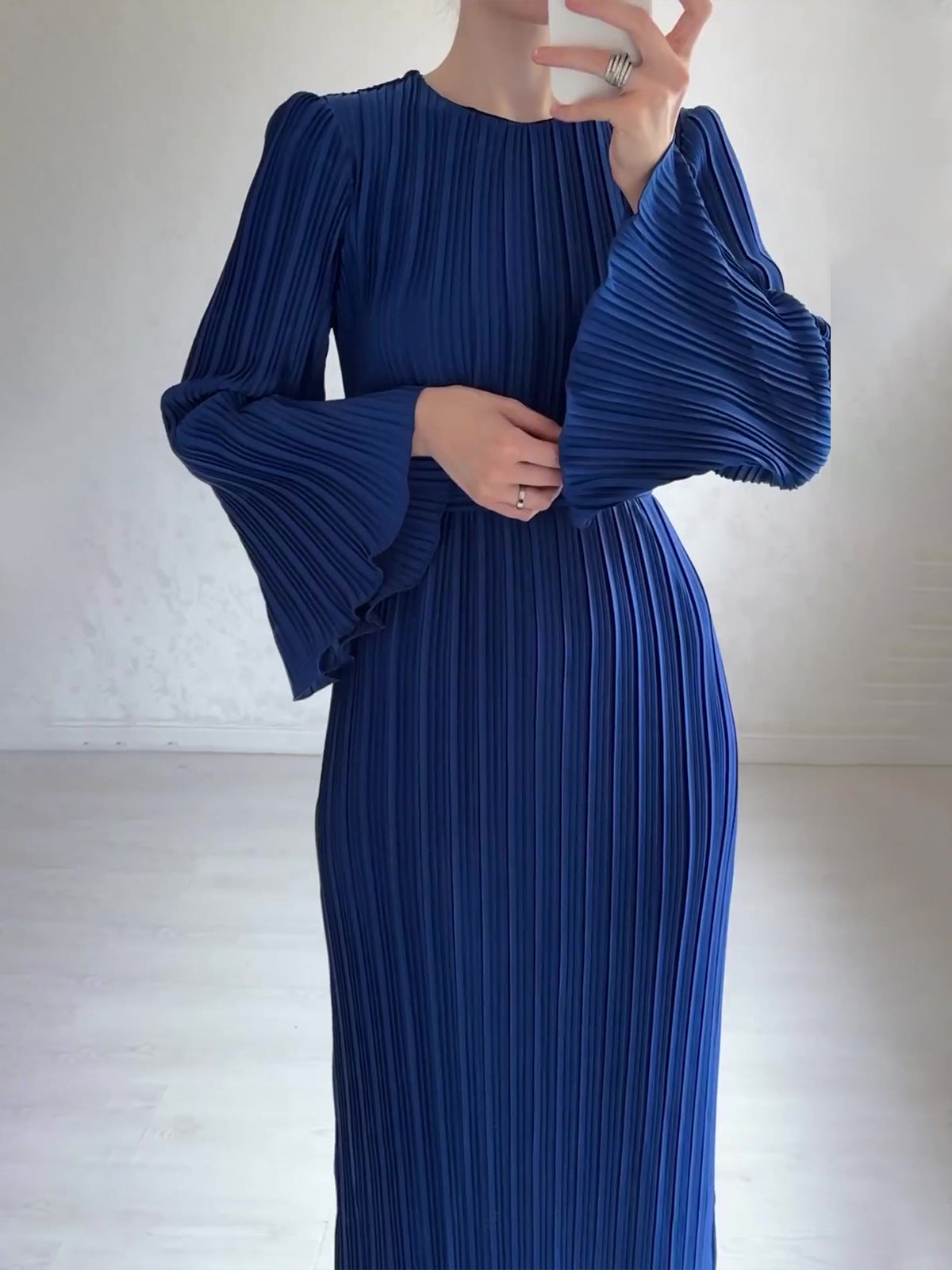 Micro Pleated Crew Neck Tie Belt Bell Sleeve Maxi Dress