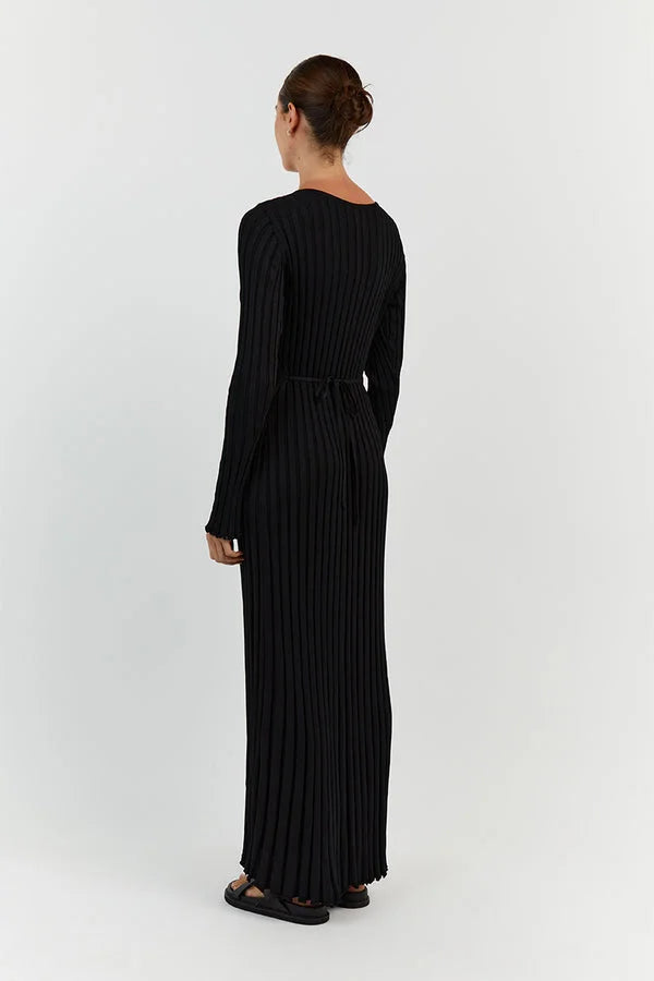 Verónica Minimalist Midi Dress with V Neck and Knitted Sleeves Elevated Occasion Wear