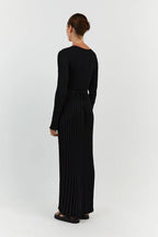 Luisa Elevated Knitted Midi Dress with V Neck and Sleeves Boutique Collection