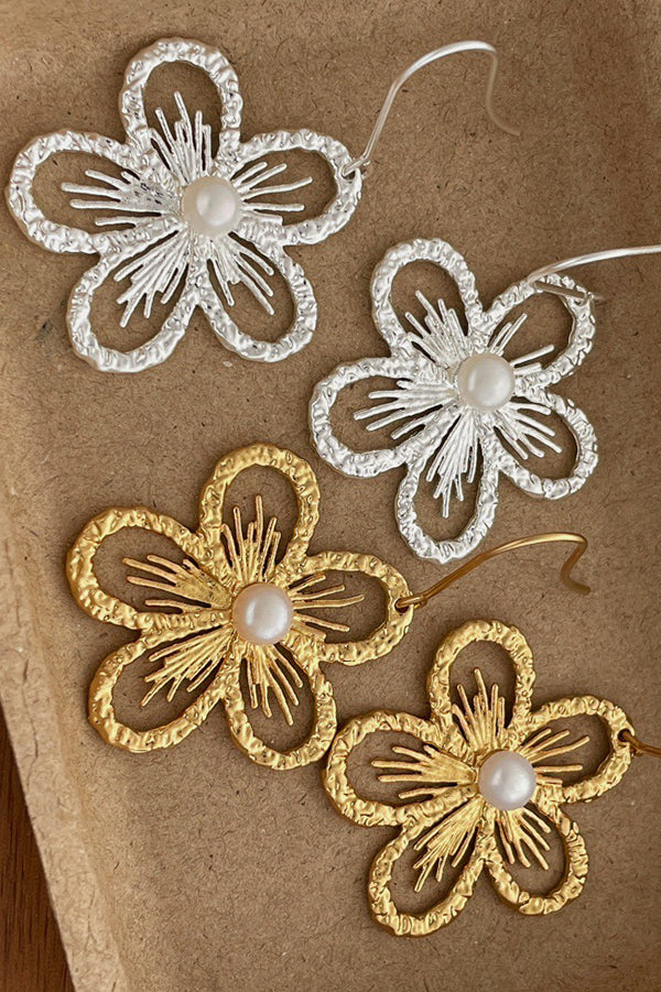 Pearl Openwork Flower Earrings