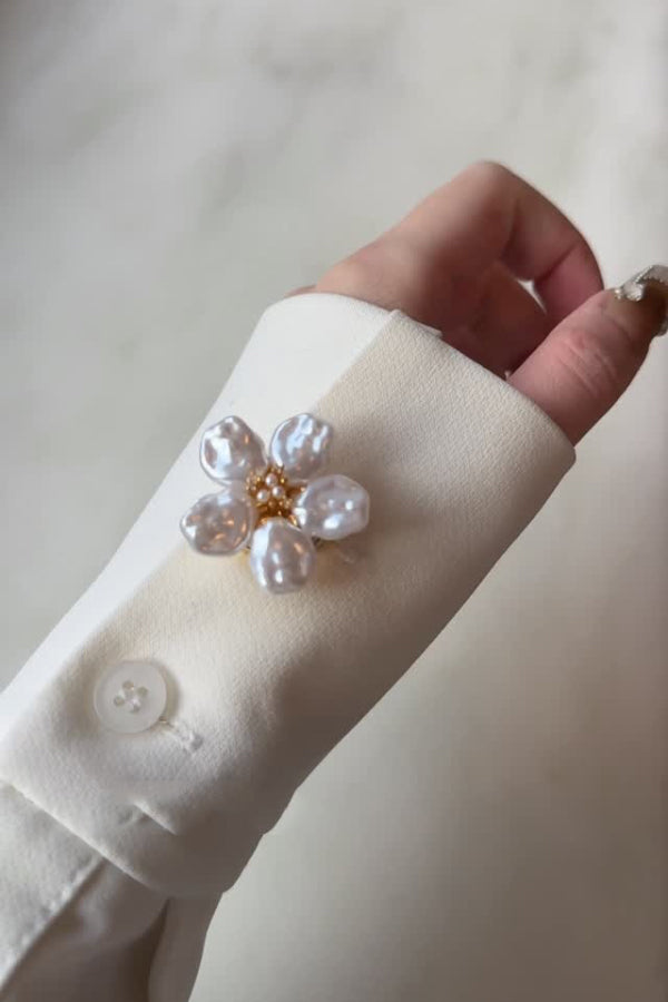 Cute Pearl Flower-shaped Cufflinks