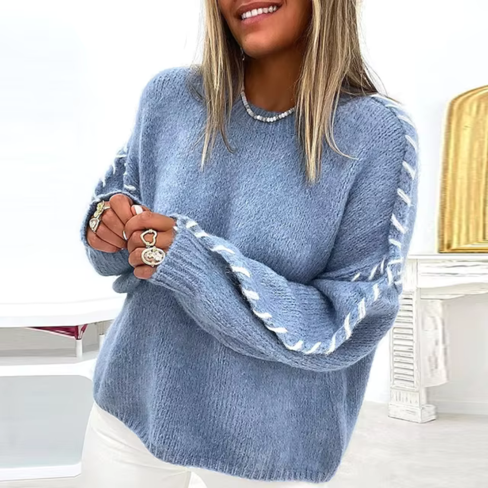 | Loose sweater in warm fabric