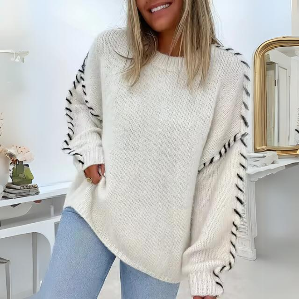 | Loose sweater in warm fabric