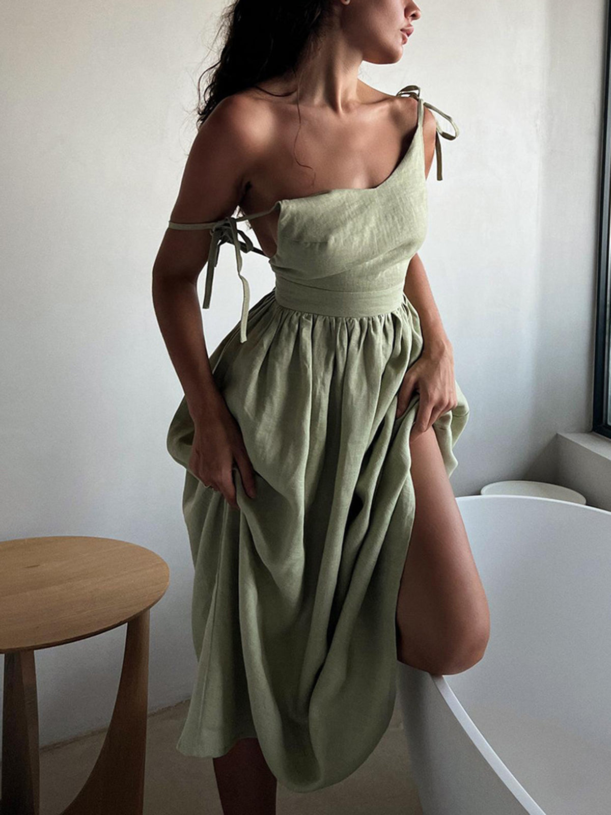 Linen Deep V-Neck Spaghetti Strap Backless Pleated Waist Maxi Dress