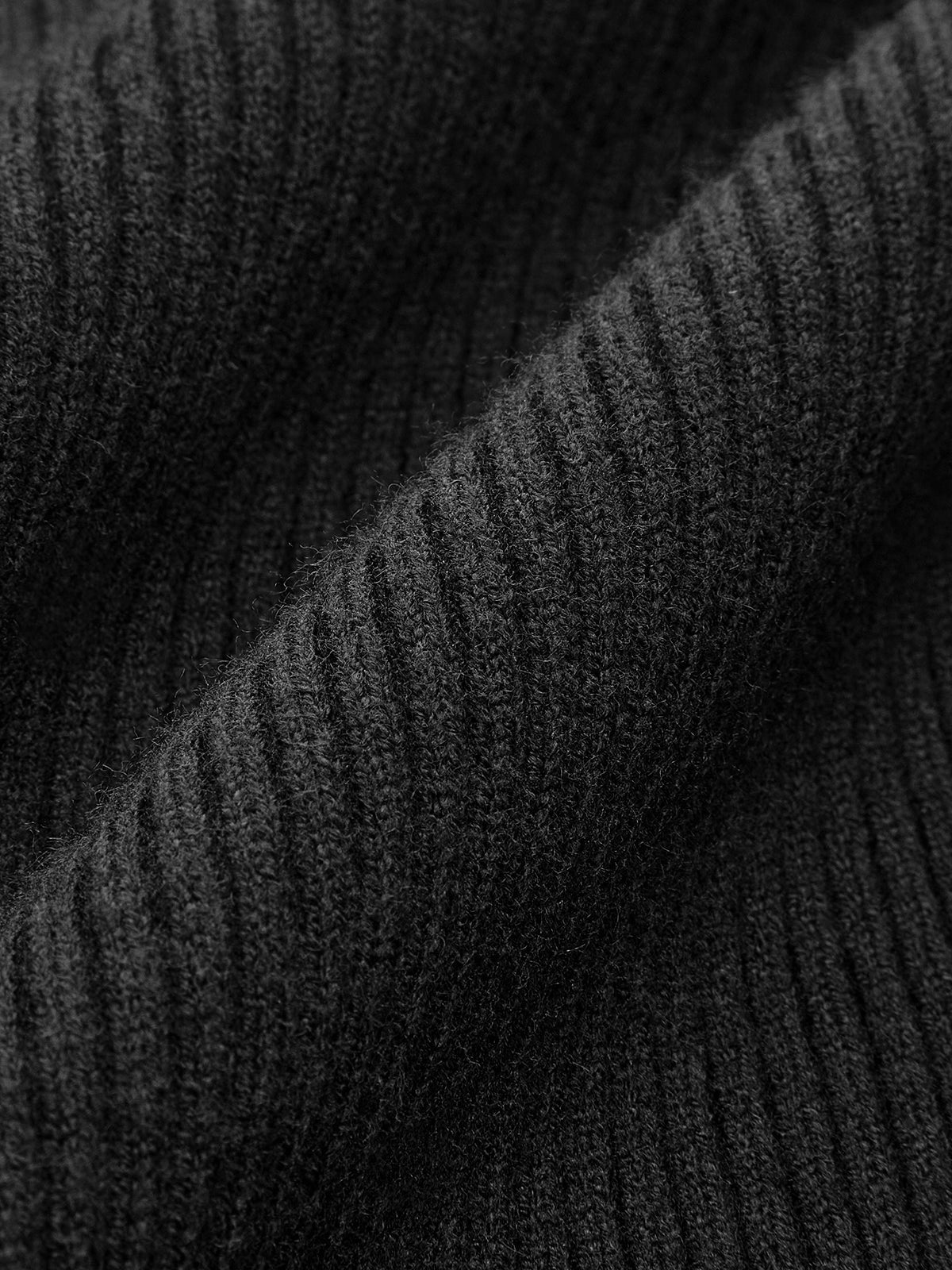 | Women’s Ribbed Turtleneck Sweater