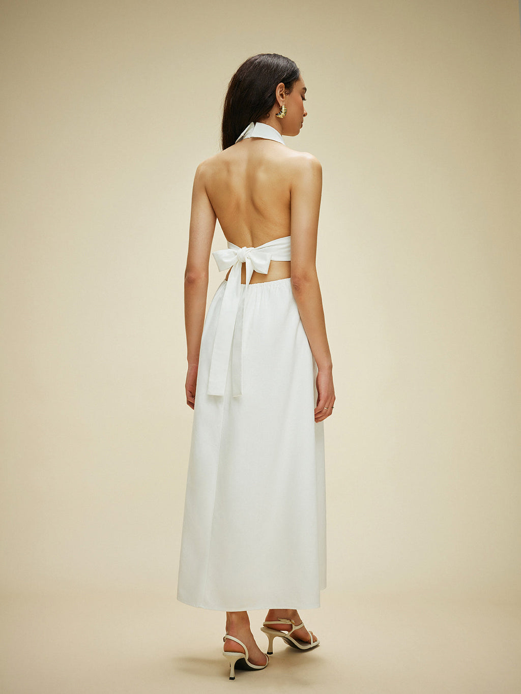 White Cotton And Linen Pocket-detail Halter Neck Tie-back Dress