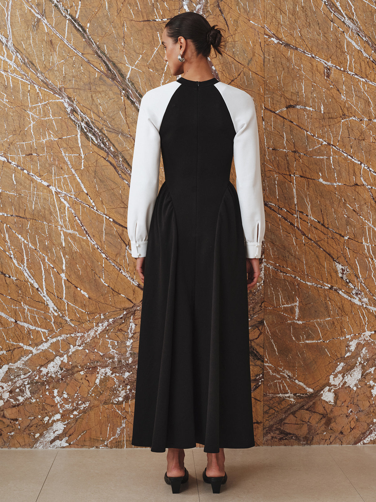 Mock Neck Contrast Raglan Sleeve Gathered Pleated Maxi Dress