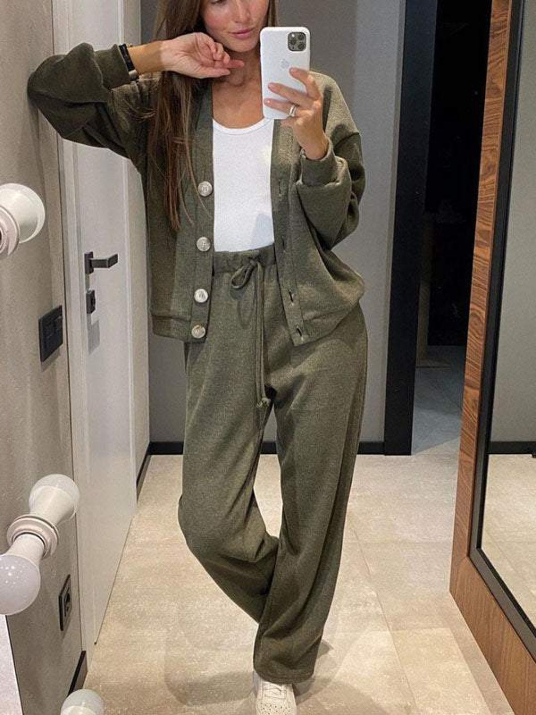 | Women's Relaxed Cardigan and Drawstring Pants Set