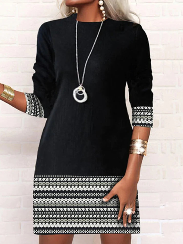 Geometric Border Print Crew Neck Three-Quarter Sleeve Shift Mini Dress
