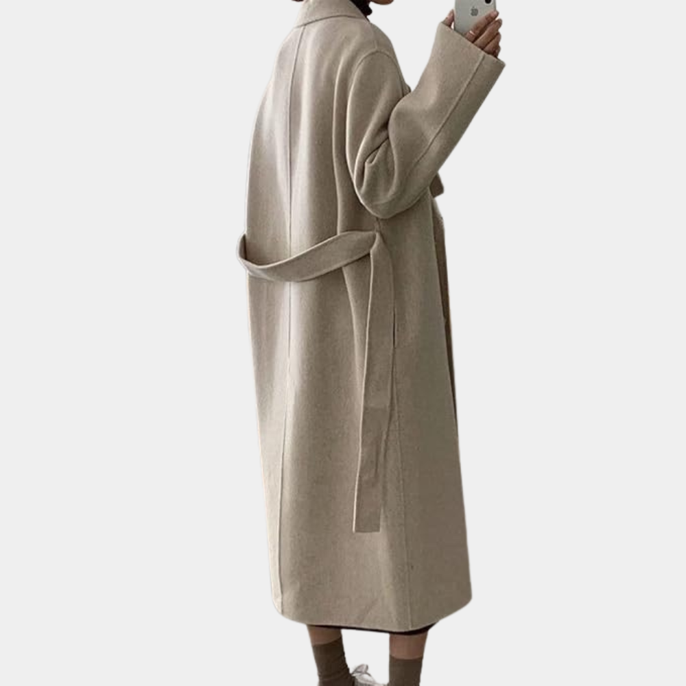 | Tailored winter coat