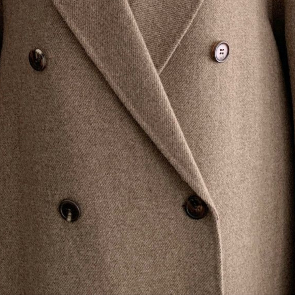 | Tailored winter coat