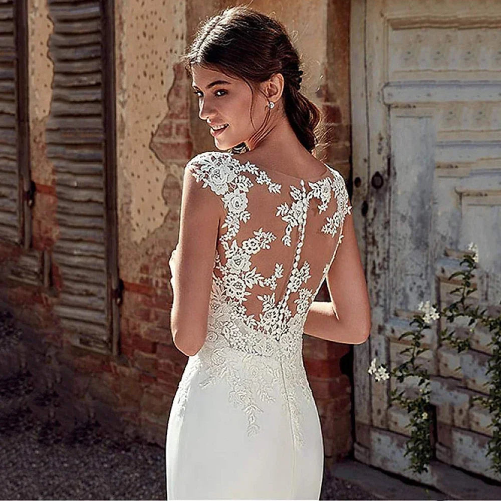 Illusion Neckline Lace Applique Mermaid Cap Sleeve Floor Length Gown