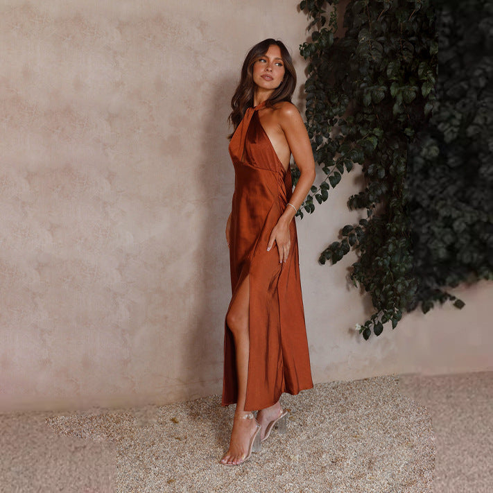 Karol Exclusive Sofia Dress – Flowing Elegance with Halterneck Detail Designer Edit