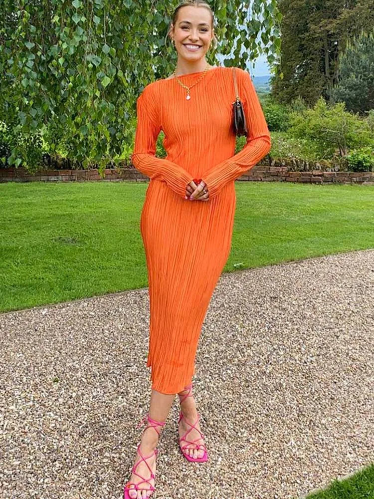 Round Neck Plissé Long Sleeve Column Midi Dress