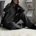 Elise Leroy Elegant Knitted Set