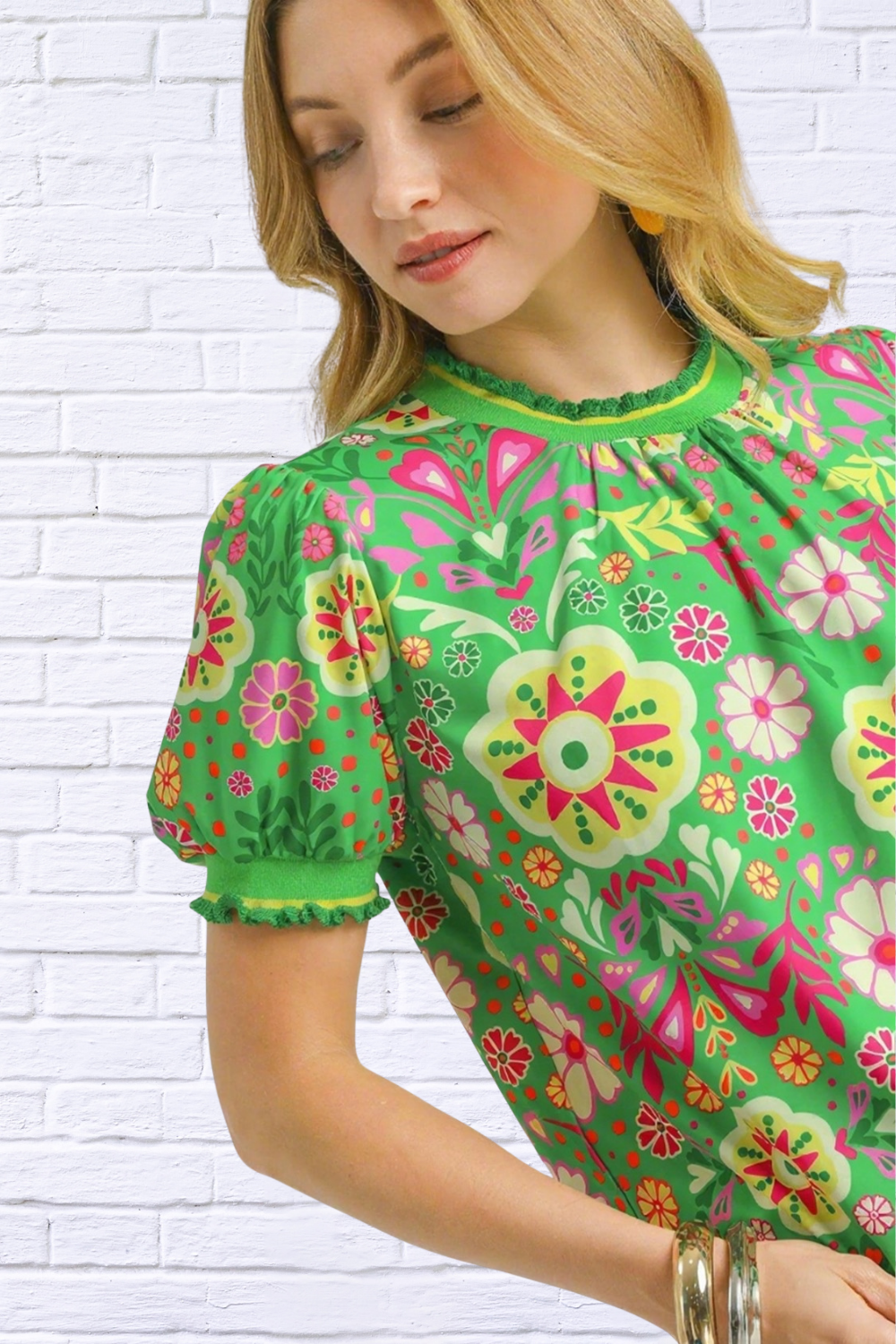 Vibrant Floral Puff Sleeve Blouse _ Green