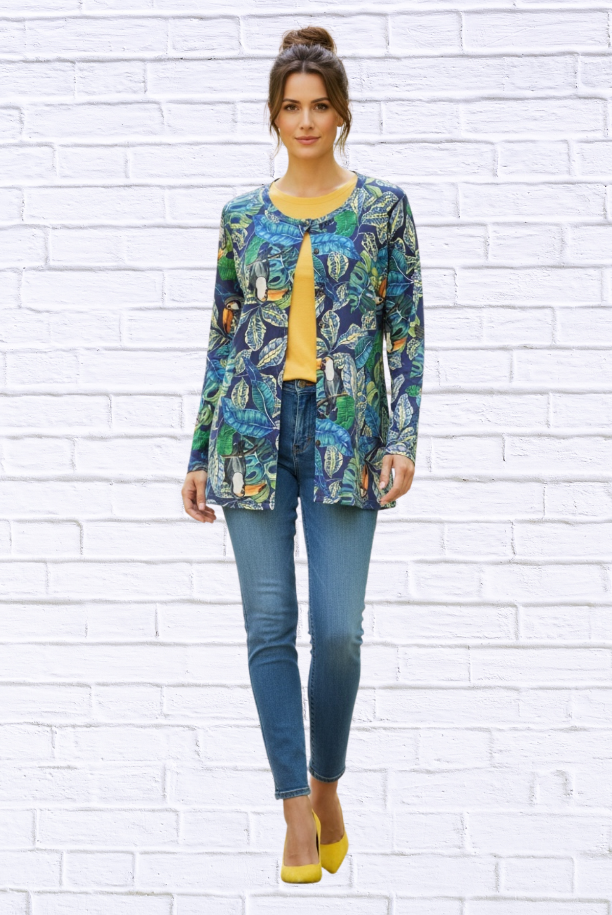 Tropical Print Button-Through Knit Cardi Top _ Round Neck Lightweight Layering Piece