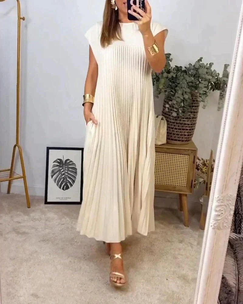 Simona Exclusive Sleeveless Dress with Pleats Evening Wear Edit