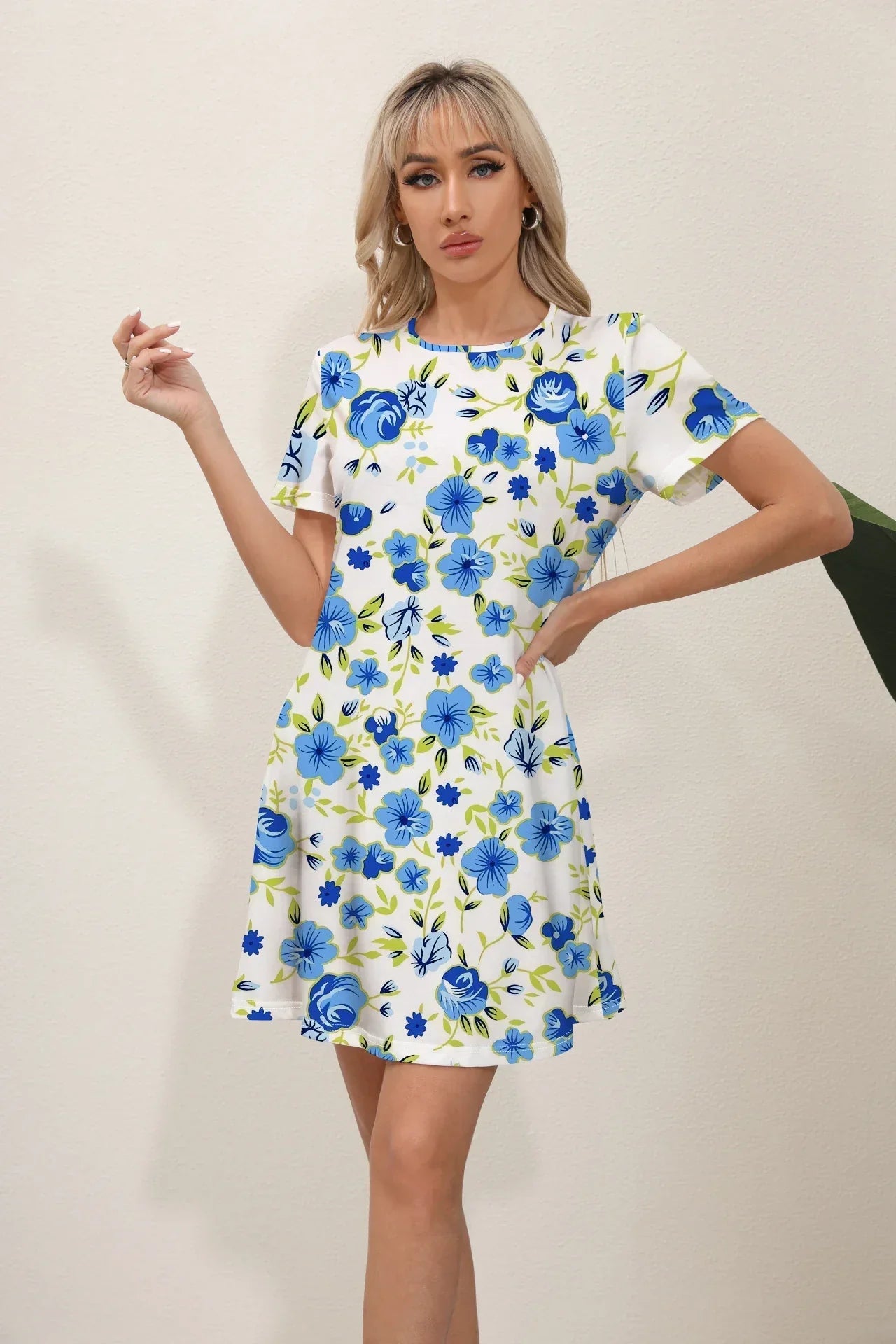 Round Neck Short Sleeve Botanical Leaf Placement Print Mini Dress