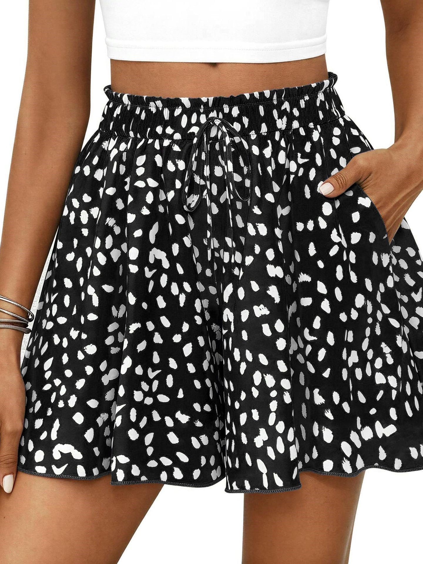 High-waisted Floral Print Loose Casual Shorts