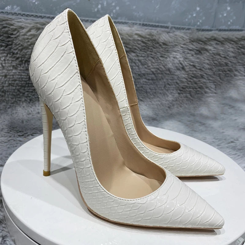 Crocodile Effect Embossed Pattern Pointy Toe High Heel Shoes for Women