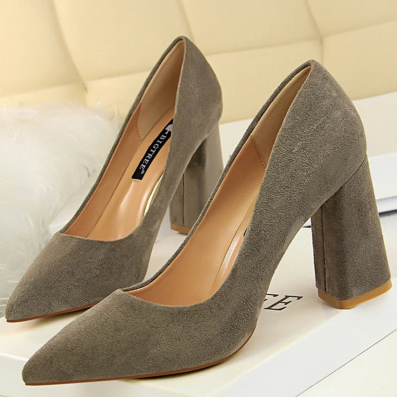 Suede Thick Heel Woman Pumps with Pointed Toe for Office Wear