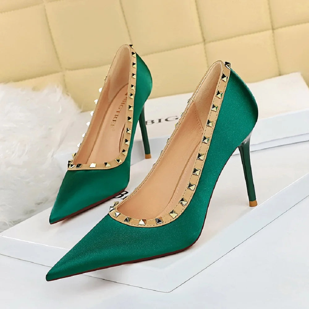 Satin Stiletto High-heeled Single Shoes for a Sexy Nightclub
