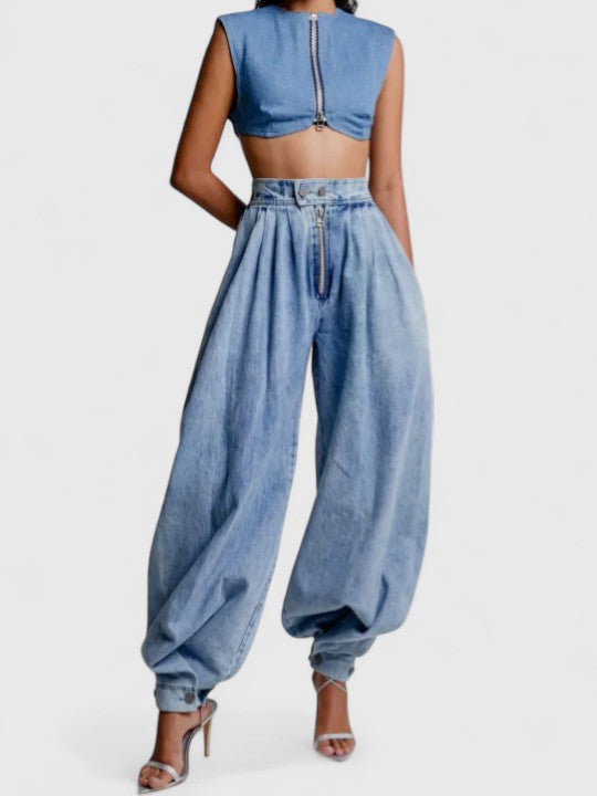 | Jeans, Comfortable Fit, Stylish Design