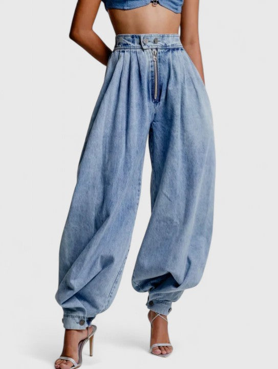 | Jeans, Comfortable Fit, Stylish Design