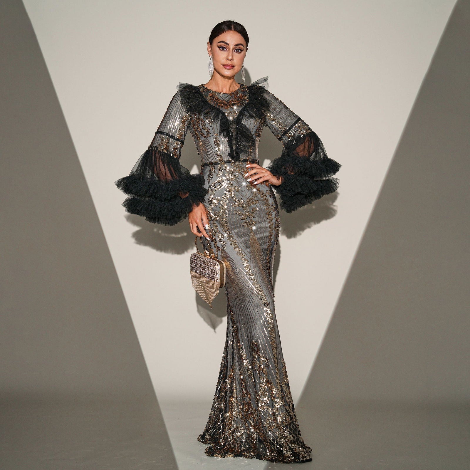 High End Long Sleeve Crew Neck Long Sequined Cocktail Fishtail Evening Dress Bridesmaid Dress