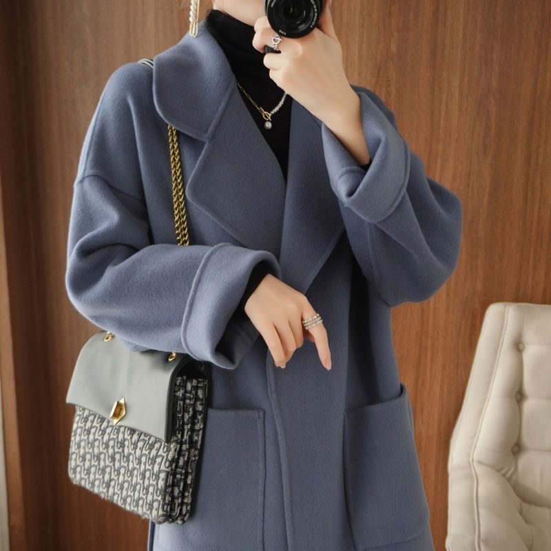 | Comfortable long coat