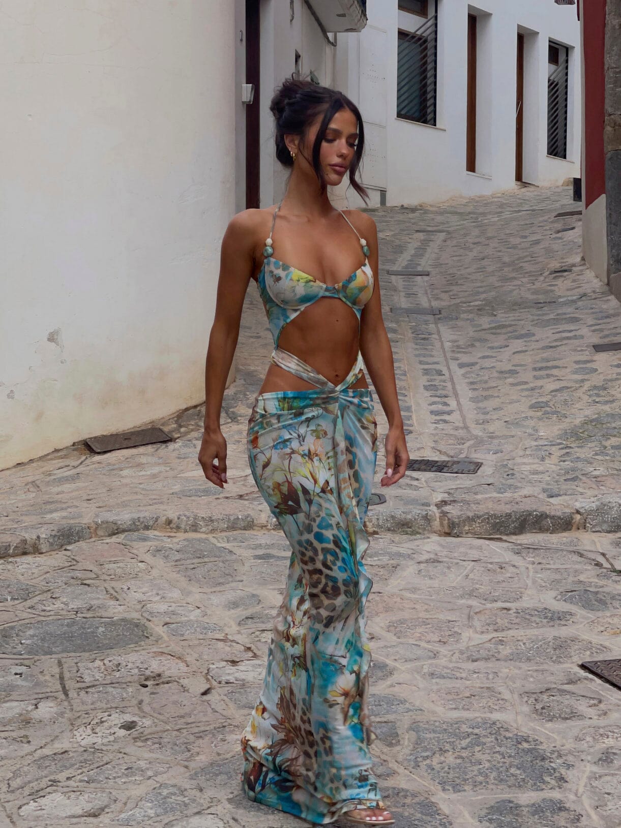 Floral Print Halter Neck Cut Out Waist Crisscross Strap Maxi Skirt Two Piece Set