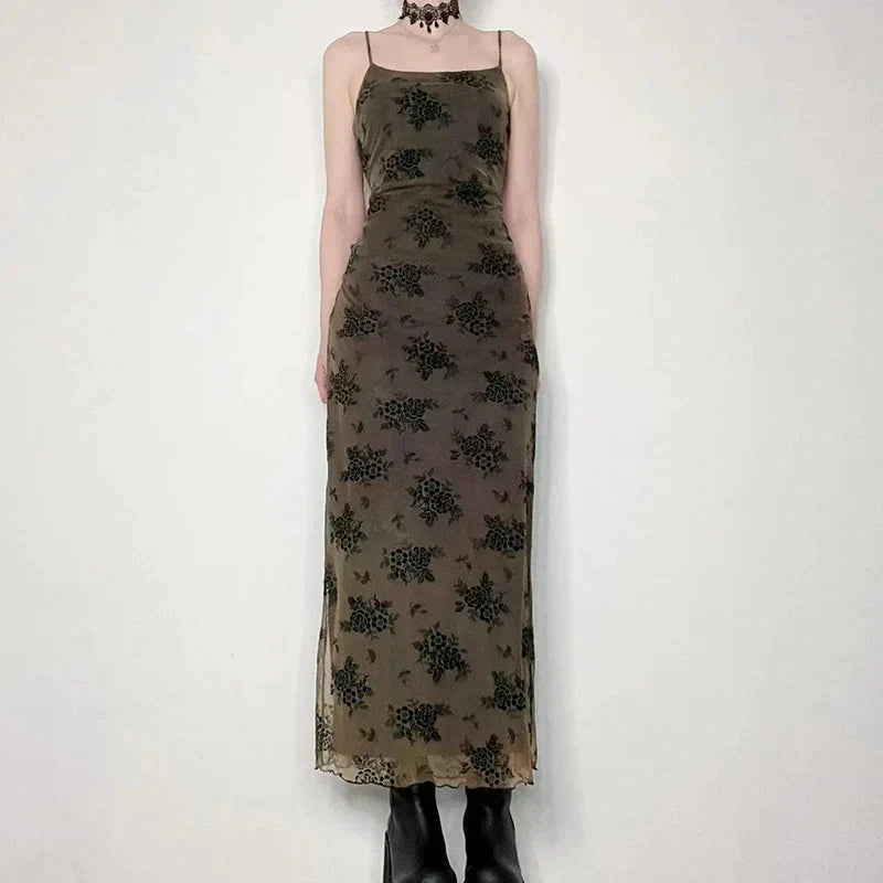 Bianca Minimalist Vintage Floral Lace Dress with Sheer Overlay Chic Silhouette Collection