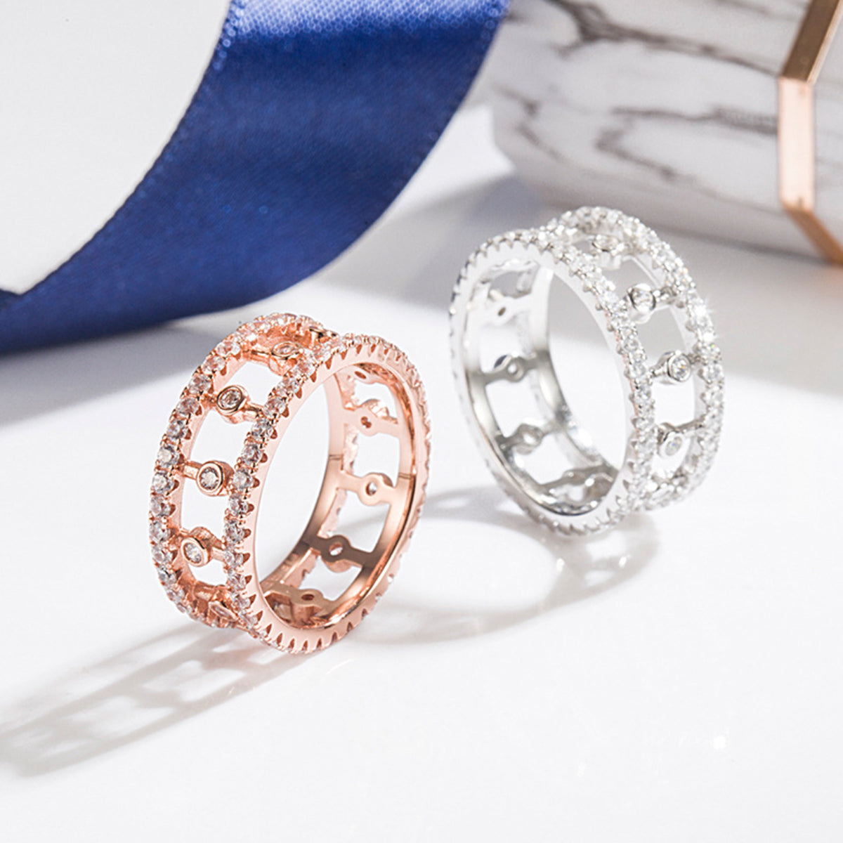 Modern Ring