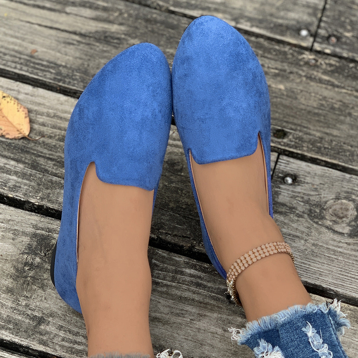 AmyVictoria | Simple Solid Color Pointed Toe Flat Shoes