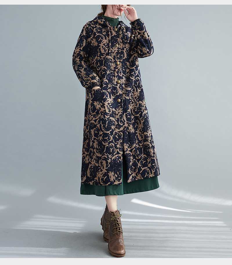 | Long cotton winter coat with hood