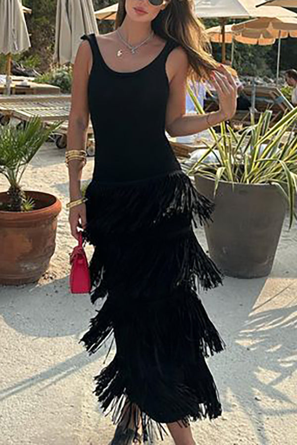 Solid Color Sleeveless Slim Fit Fringed Hem Knitted Midi Dress