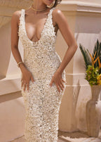Plunging Neck 3D Petal Applique Bodycon Midi Dress