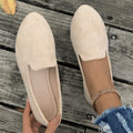 AmyVictoria | Simple Solid Color Pointed Toe Flat Shoes