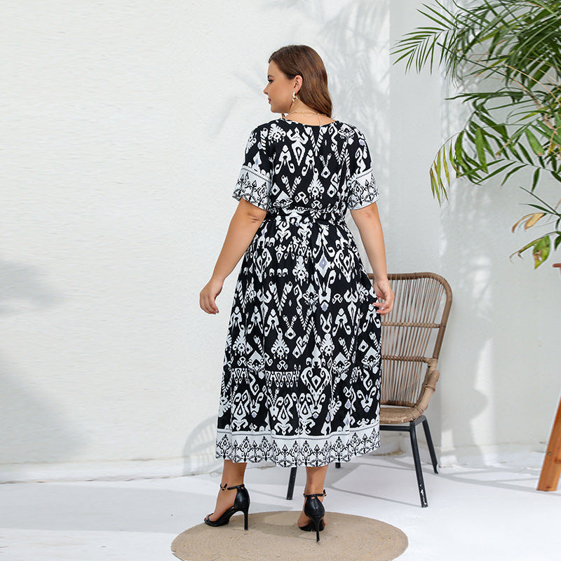 Short Sleeves Printed V neck Casual Dress