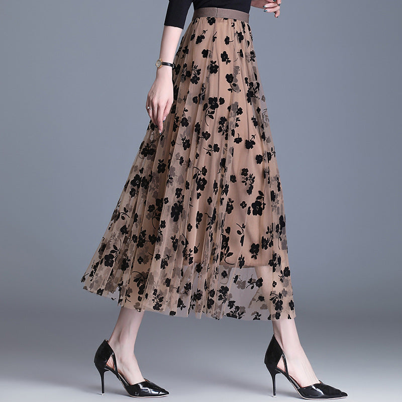 AmyVictoria | Chic Floral Midi Skirt